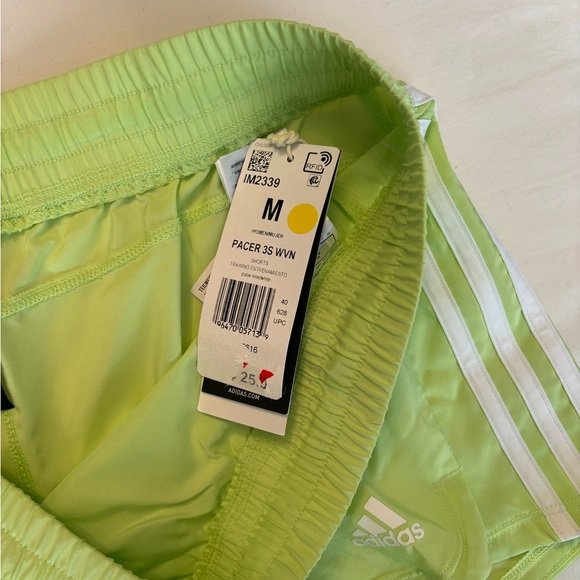 Adidas Women Pacer Shorts - Picture 5 of 5